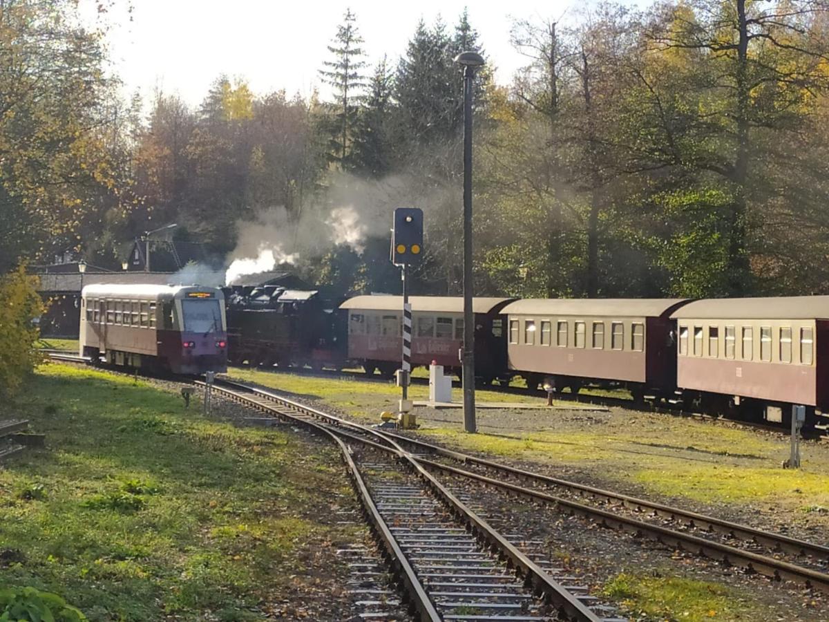 Ferienwohnung "Frieda" Breitenstein Exteriör bild