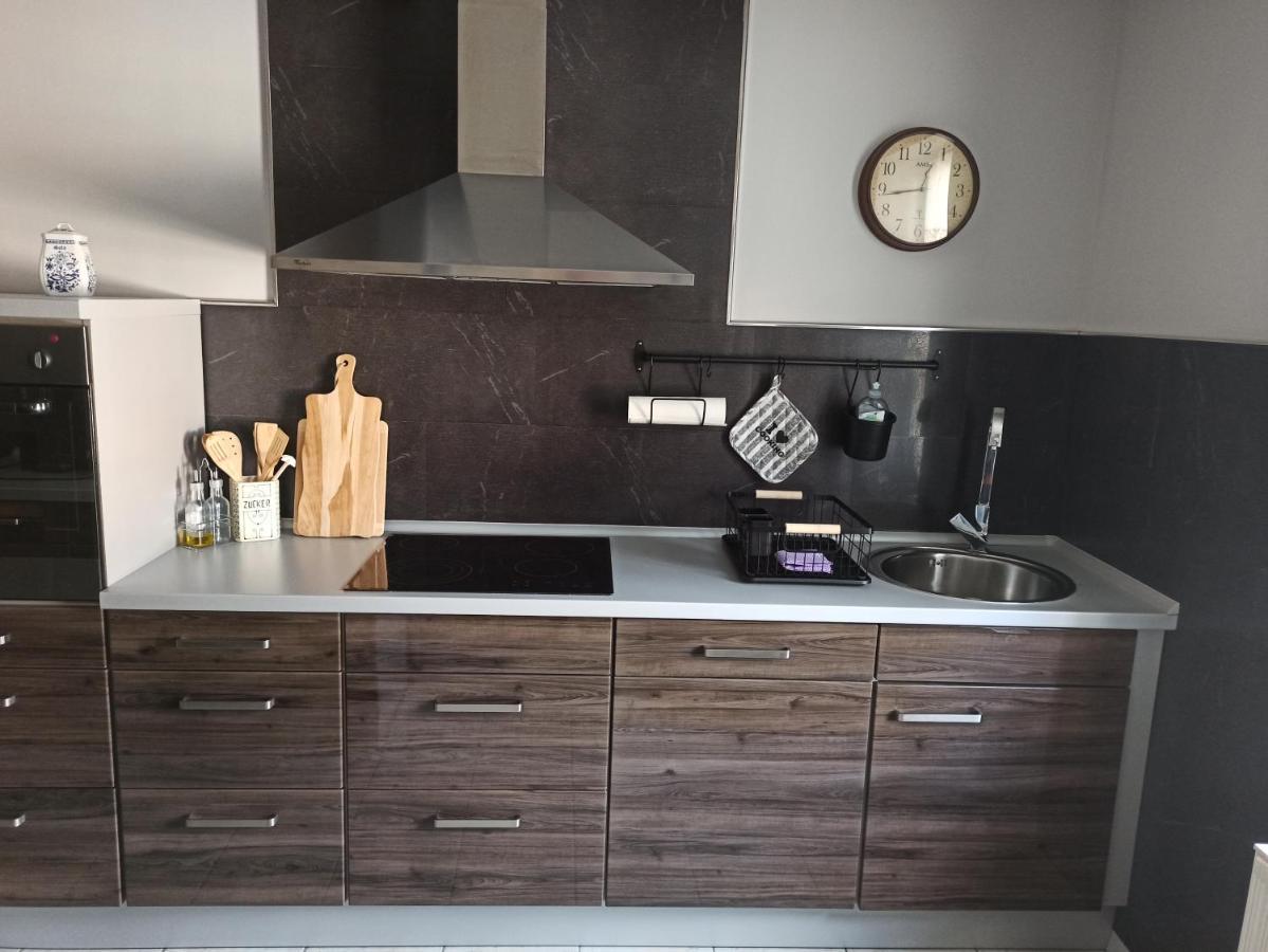 Ferienwohnung "Frieda" Breitenstein Exteriör bild
